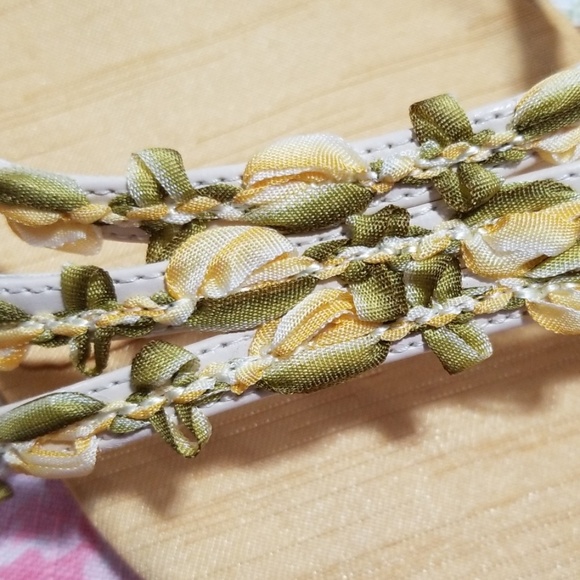 Coldwater Creek Mules Yellow - Picture 5 of 6